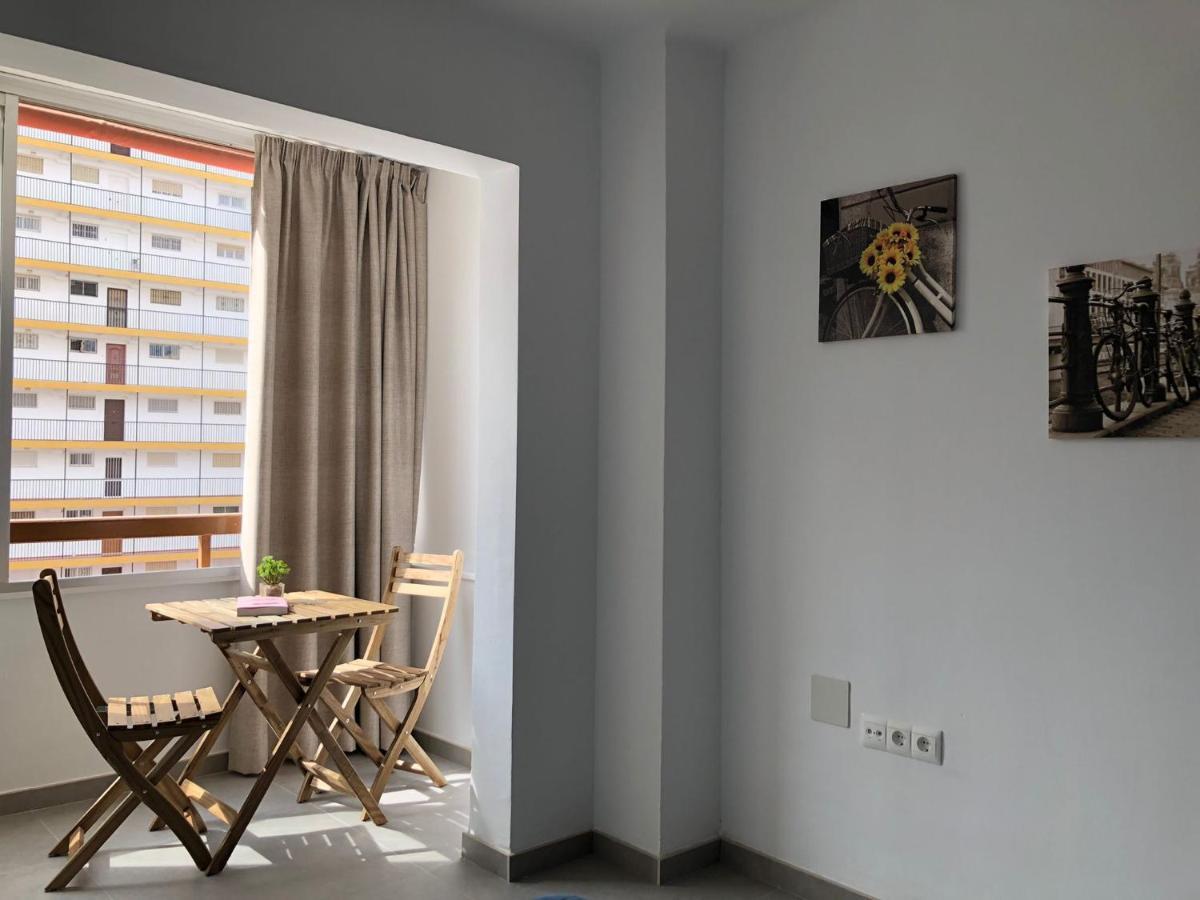 Appartement Estudio Estrella Del Mar à Torre Del Mar Extérieur photo