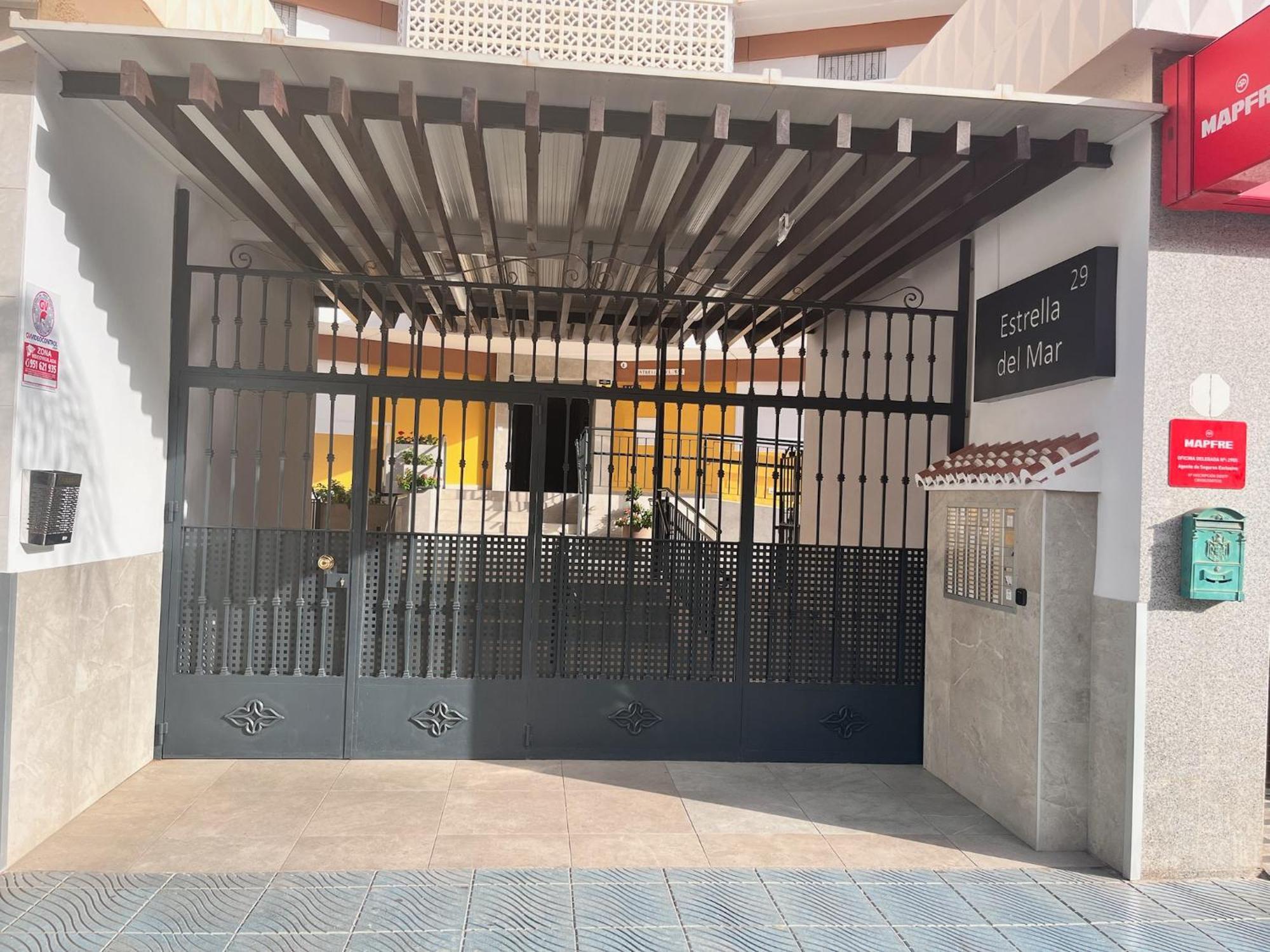 Appartement Estudio Estrella Del Mar à Torre Del Mar Extérieur photo